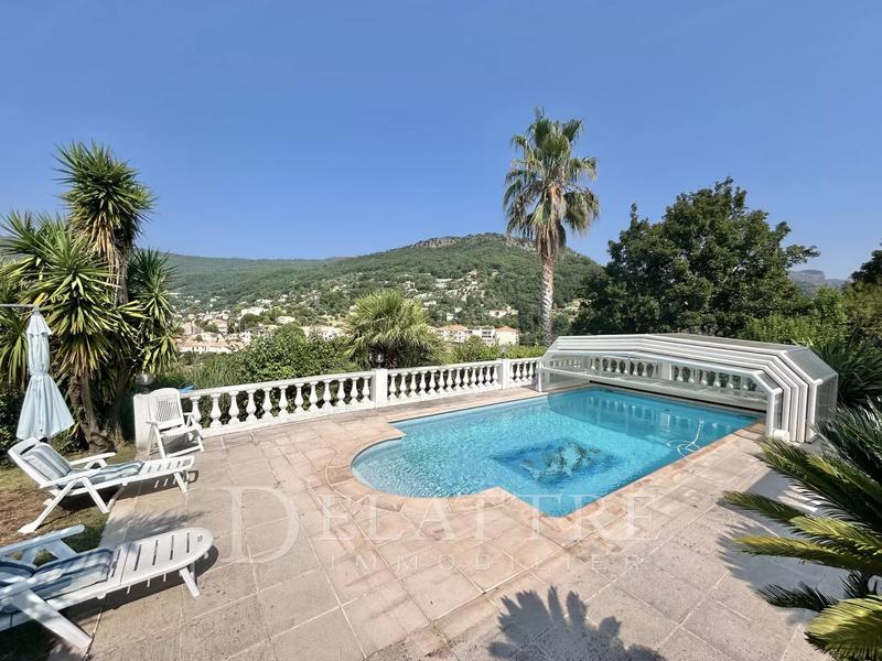 Villa - 175 m² - 7 pièces