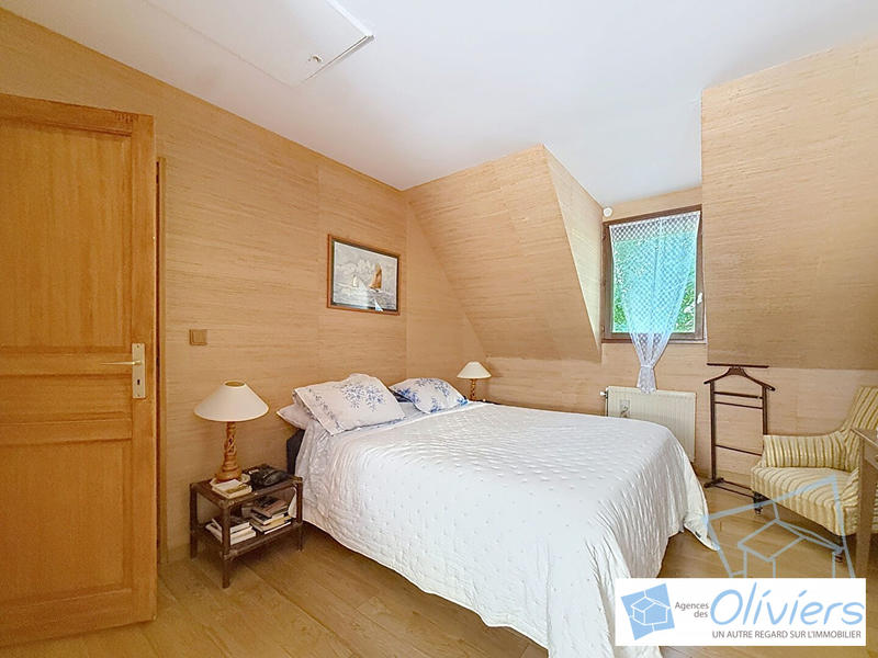 Maison - 145 m² - 6 pièces