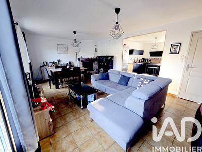 Maison - 98 m² - 4 pièces