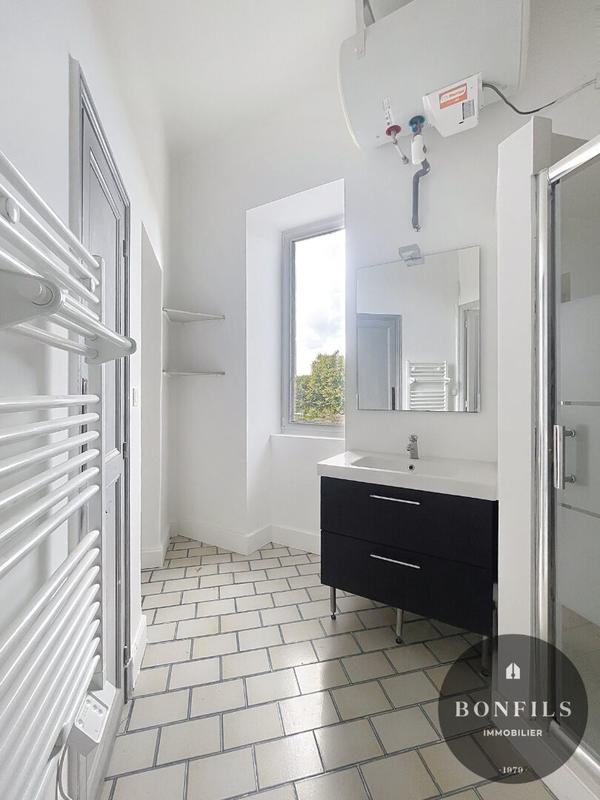 Appartement - 103 m² - 4 pièces