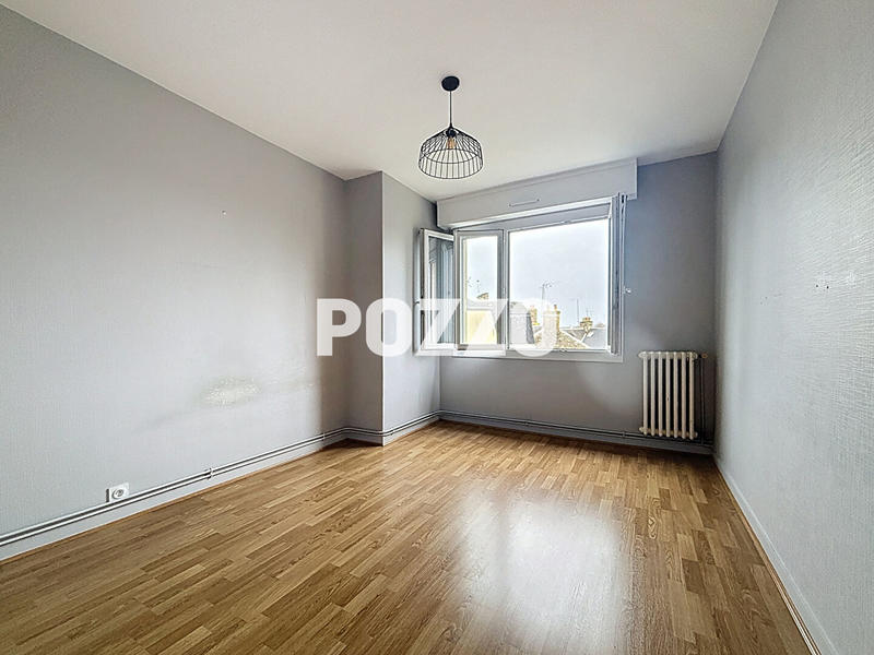 Appartement - 93 m² - 3 pièces