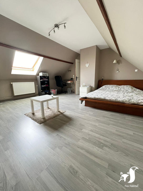 Maison ancienne - 195 m² - 6 pièces