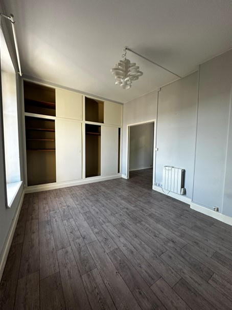 Studio - 30 m² - 1 pièce