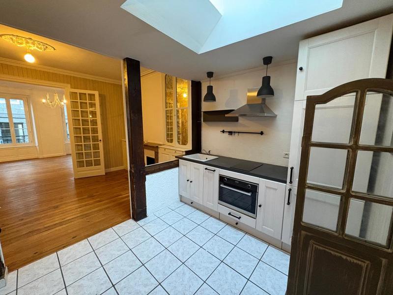 Appartement - 67 m² - 2 pièces