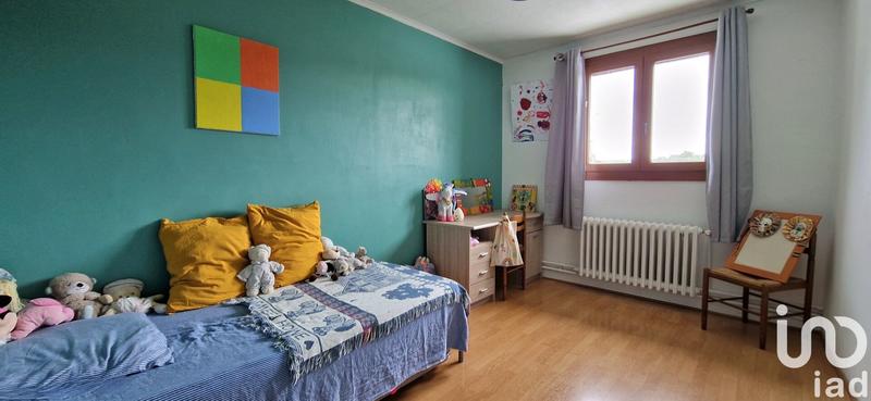 Maison - 222 m² - 7 pièces