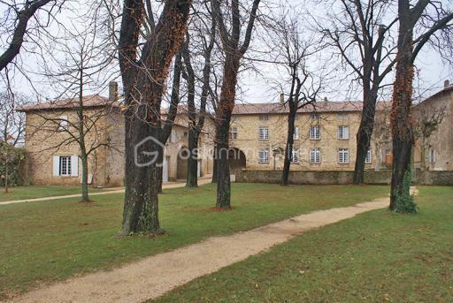 Appartement - 125 m² - 4 pièces