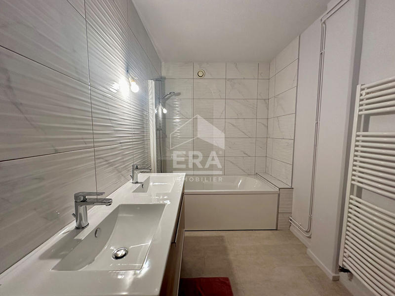 Appartement - 86 m² - 3 pièces