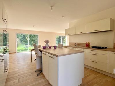 Maison - 120 m² - 4 pièces