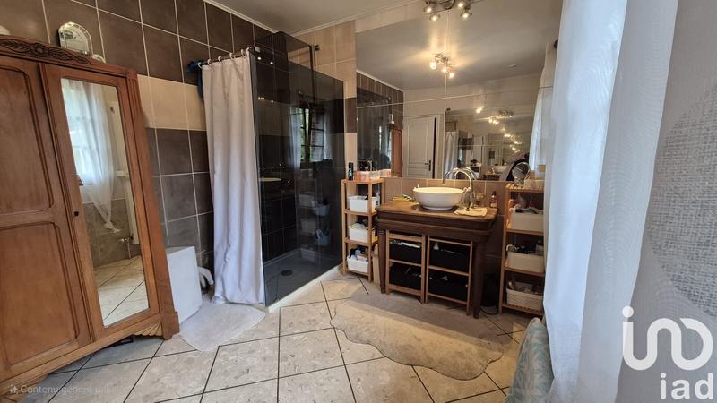 Maison - 163 m² - 5 pièces