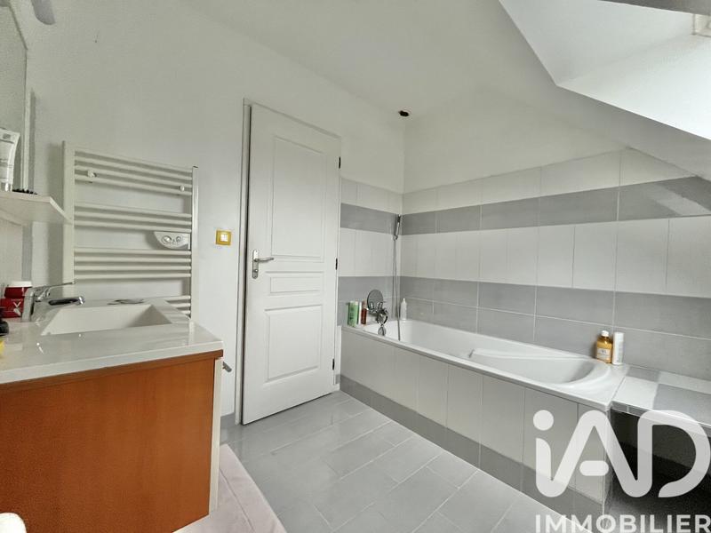 Maison - 91 m² - 4 pièces