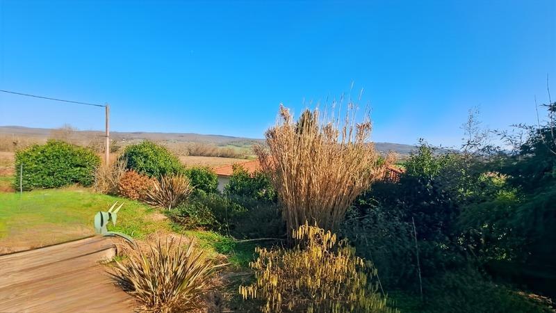 Maison - 101 m² - 5 pièces