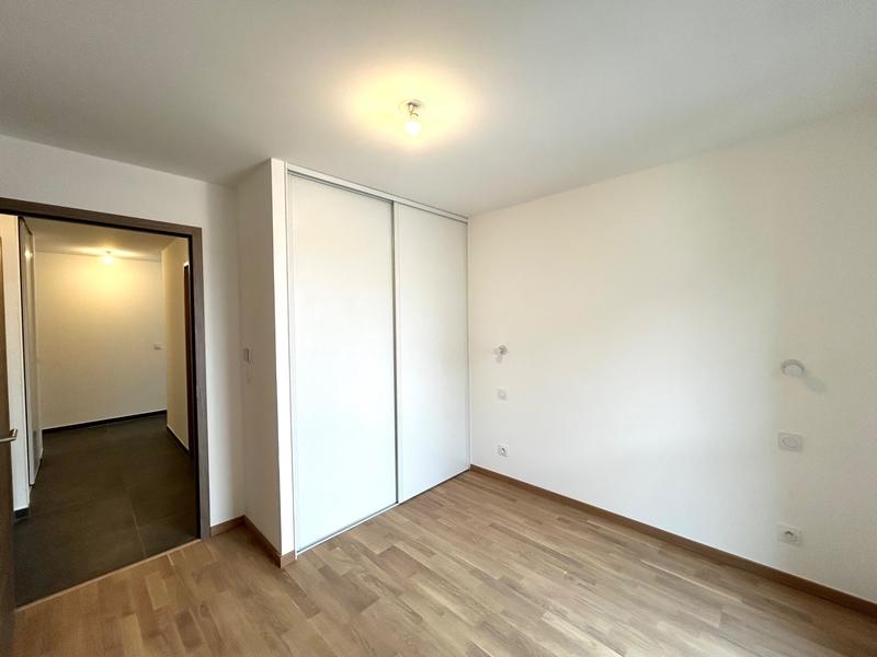 Appartement - 105 m² - 4 pièces