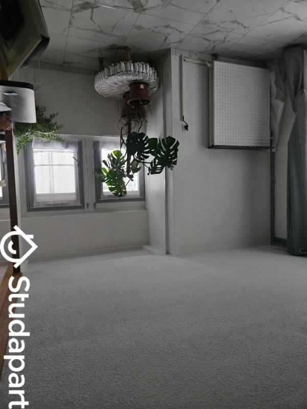 Chambre - 15 m² - 1 pièce