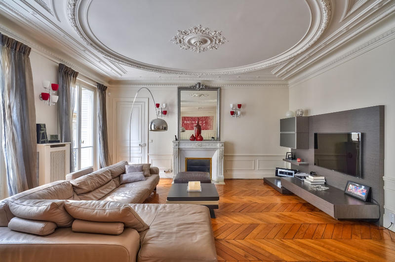 Appartement - 226 m² - 8 pièces