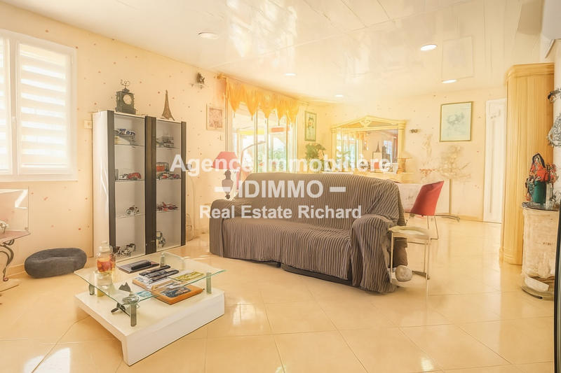 Maison - 114 m² - 5 pièces