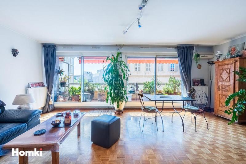 Appartement - 96 m² - 3 pièces