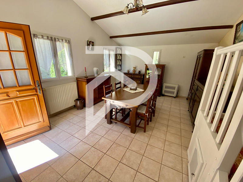 Maison - 141 m² - 6 pièces