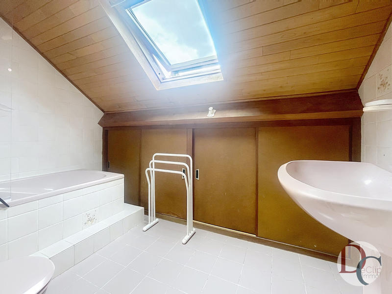 Maison - 149 m² - 7 pièces