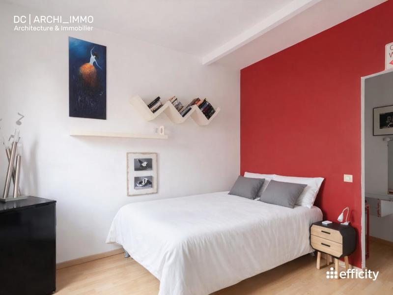 Maison - 190 m² - 7 pièces