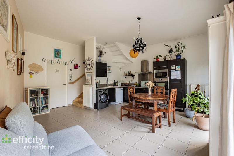 Maison - 82 m² - 4 pièces