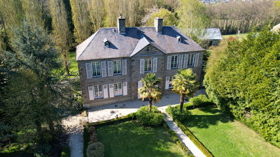 Manoir - 245 m² - 8 pièces