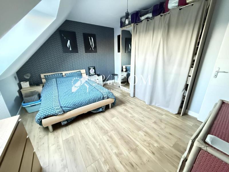 Maison - 102 m² - 5 pièces