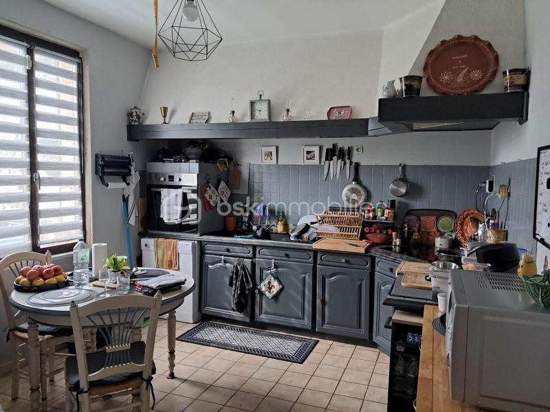 Maison - 141 m² - 6 pièces