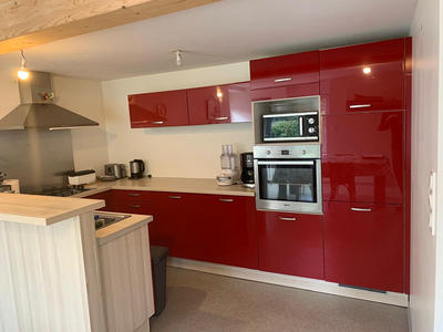 Maison - 250 m² - 6 pièces