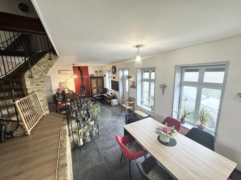 Maison - 133 m² - 6 pièces