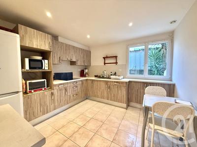 Villa - 134 m² - 6 pièces