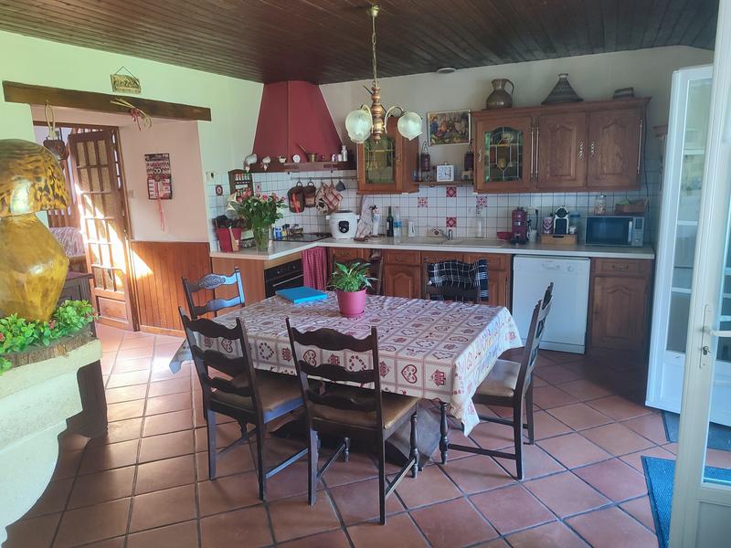 Maison - 181 m² - 6 pièces