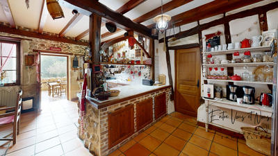 Maison ancienne - 310 m² - 12 pièces