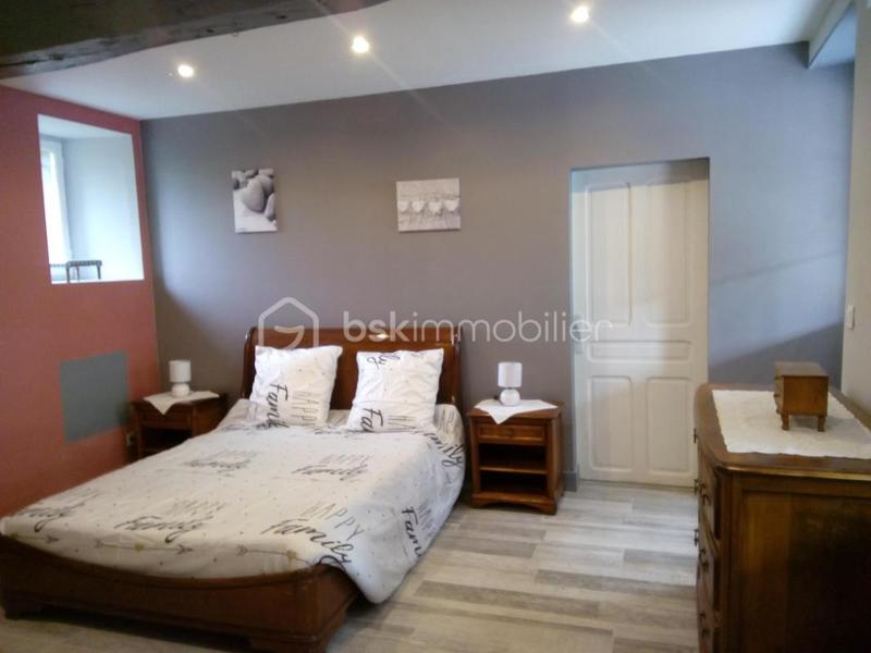 Maison chambre d'hôtes - 283 m² - 8 pièces