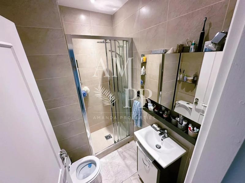 Appartement - 75 m² - 3 pièces