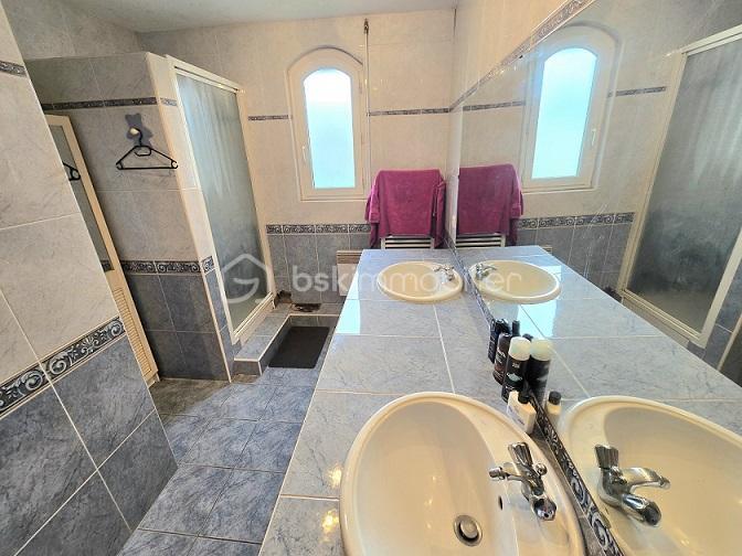 Maison en pierre - 76 m² - 3 pièces