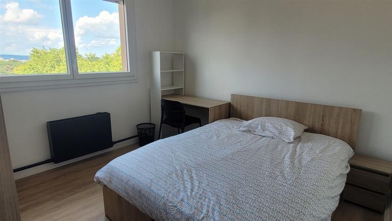 Appartement - 107 m² - 5 pièces