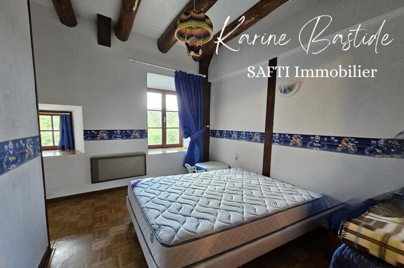 Maison - 92 m² - 5 pièces