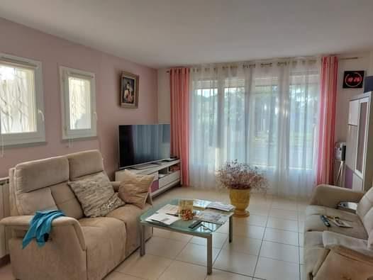 Maison traditionnelle - 94 m² - 3 pièces