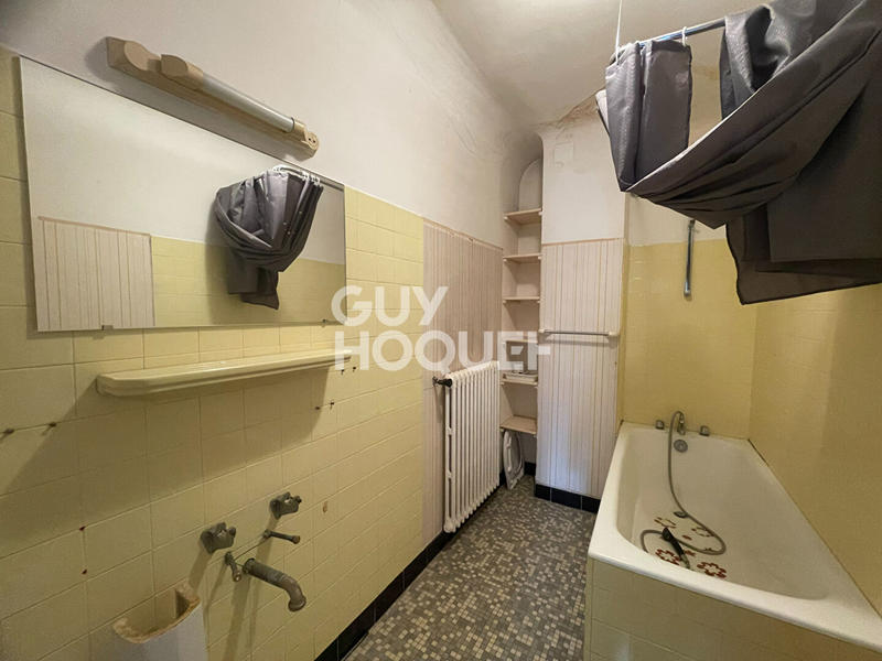 Maison - 205 m² - 8 pièces