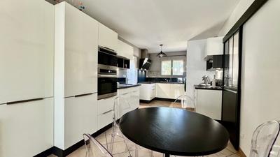 Villa - 132 m² - 4 pièces