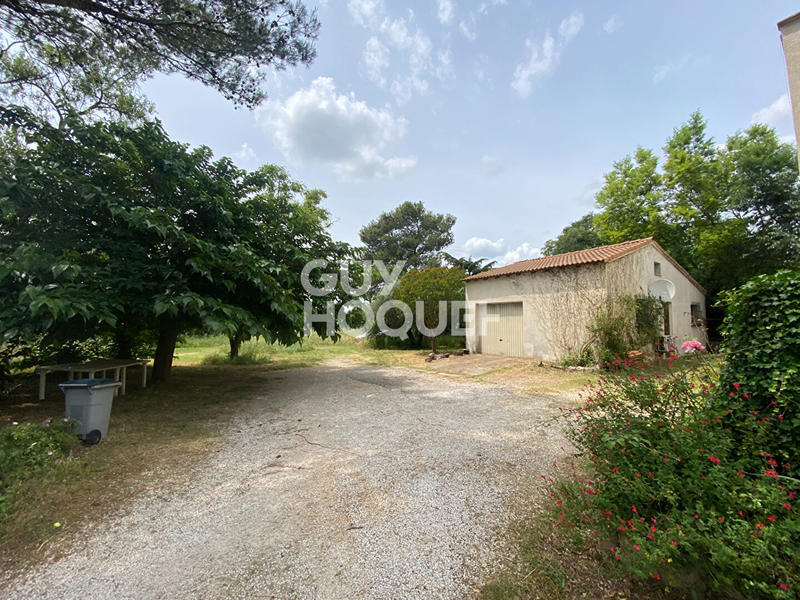 Maison - 227 m² - 9 pièces