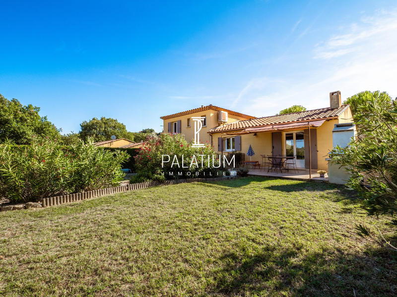 Maison traditionnelle - 98 m² - 4 pièces