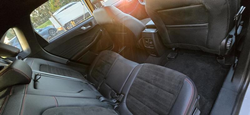 Ford Kuga 2.5 190 Fhev St-Line X flexfuel E85 attelage graphite