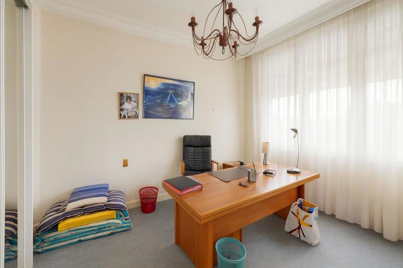 Maison - 166 m² - 6 pièces