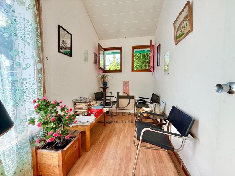 Maison - 193 m² - 7 pièces