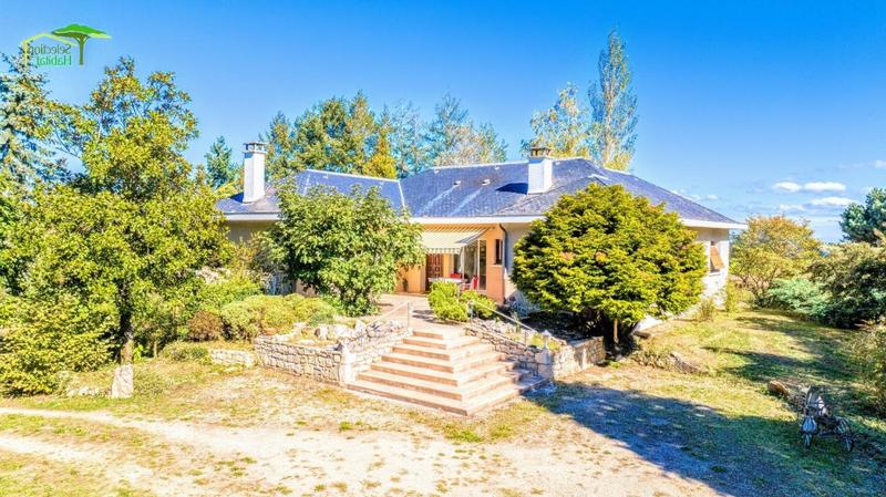 Maison bourgeoise - 376 m² - 8 pièces