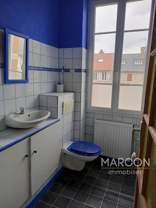 Maison - 417 m² - 14 pièces