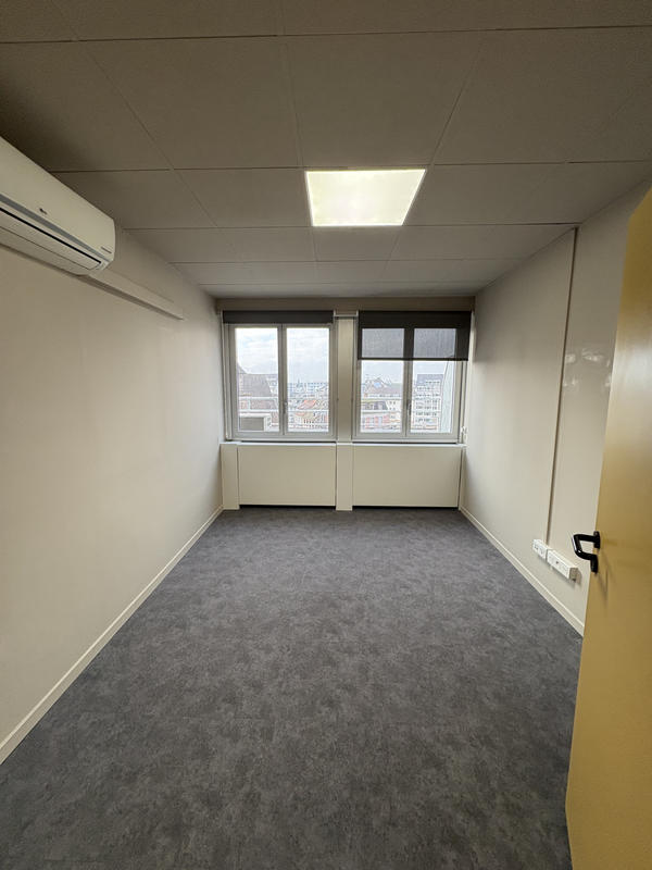 Bureau - 91 m²