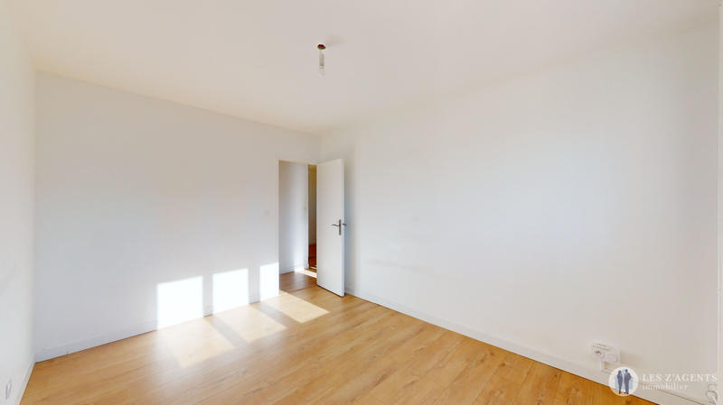 Appartement - 115 m² - 6 pièces