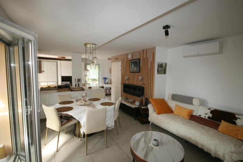 Appartement - 67 m² - 3 pièces